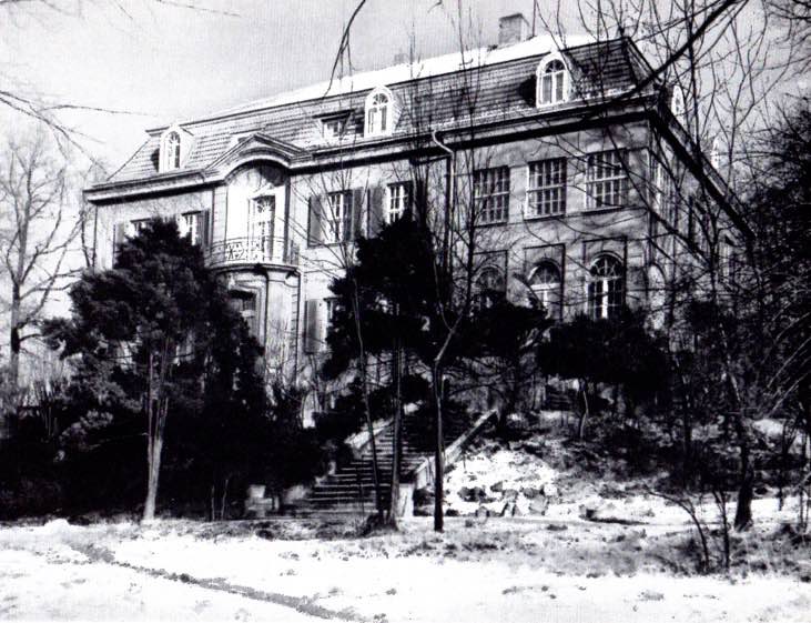 Frankenberg, Saxe. Maison de convalescence dirigée par mes grands-parents maternels de 1970 à 1985.