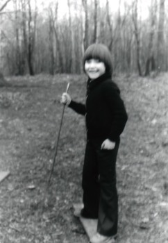  Promenade familiale en forêt, à Frankenberg (Saxe), 1979. 